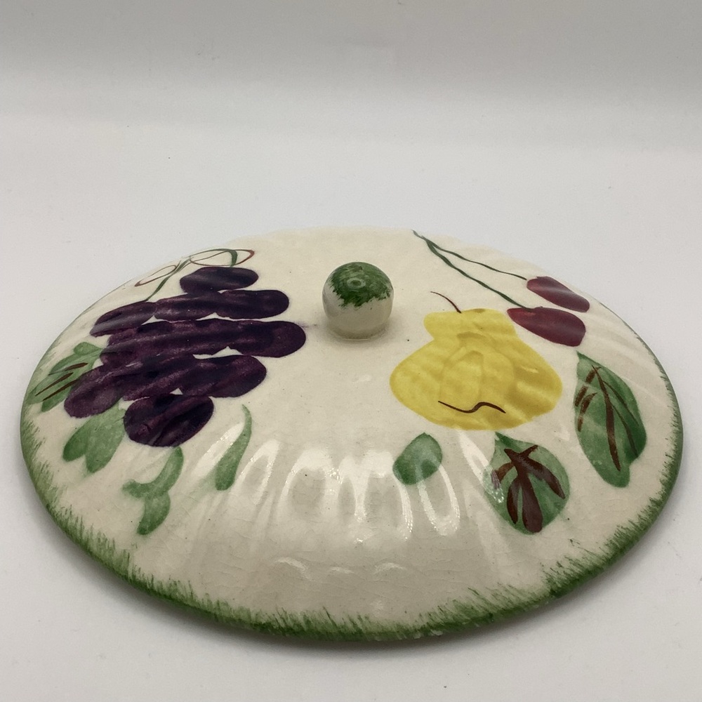Rare find - Vintage Blue Ridge Hand-Painted Fruit Fantasy Covered Dish - Picture 11 of 16